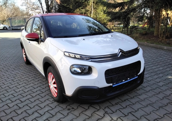 Citroen C3 cena 39900 przebieg: 117000, rok produkcji 2018 z Pińczów małe 137